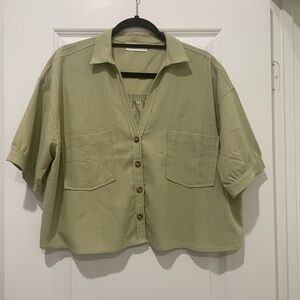 Carly Jean Los Angeles Cropped Button Up